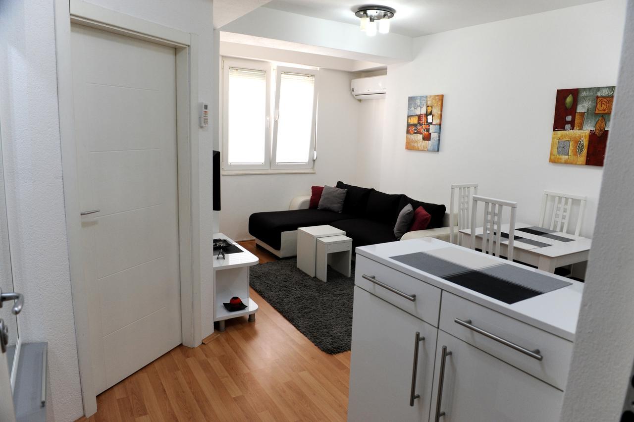 Central Deluxe Apartments Ohrid Ngoại thất bức ảnh